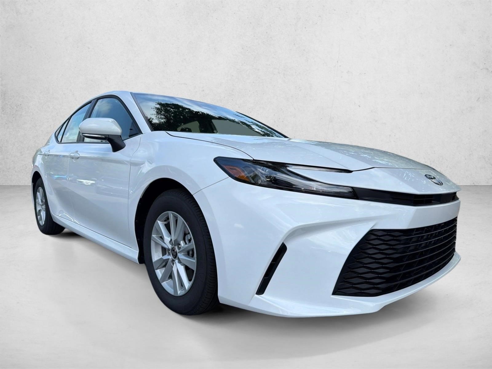 New 2026 Ice Cap Toyota LE image 1