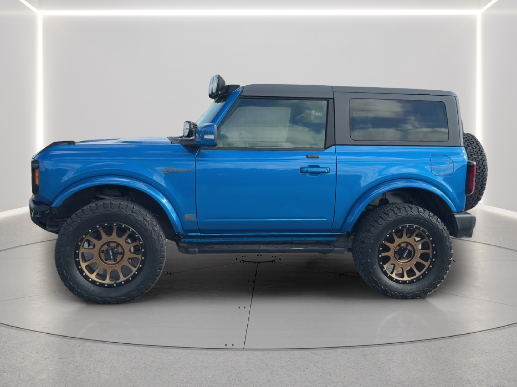 Used 2021 Blue Metallic Ford Outer Banks image 8