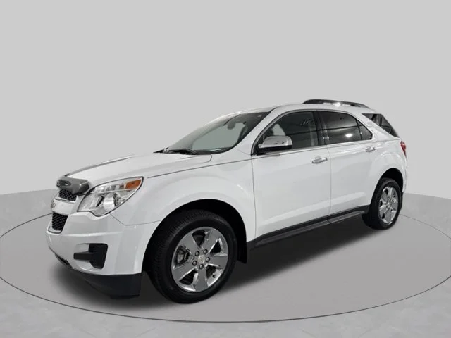 Used 2015 White Chevrolet LT image 3
