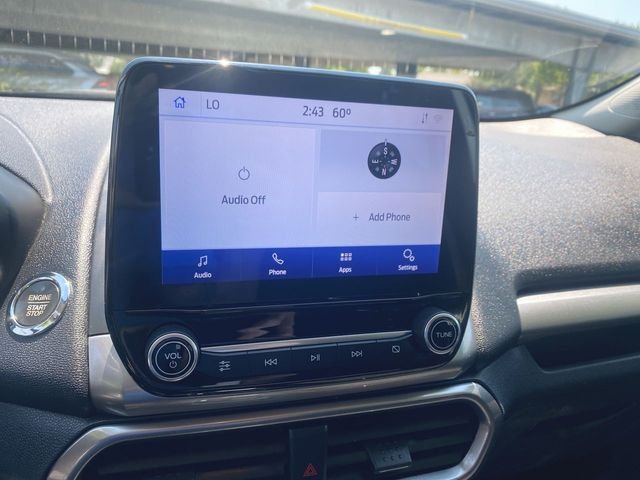 Used 2021 White Ford SE image 16