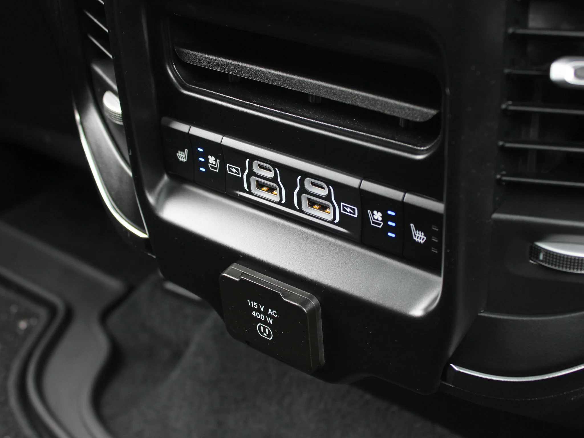 Certified Used 2025 Black RAM Limited * No Accidents | Twin-Turbo | Trailer Tow | Running Boards | Head-Up Display | 540 HP image 21