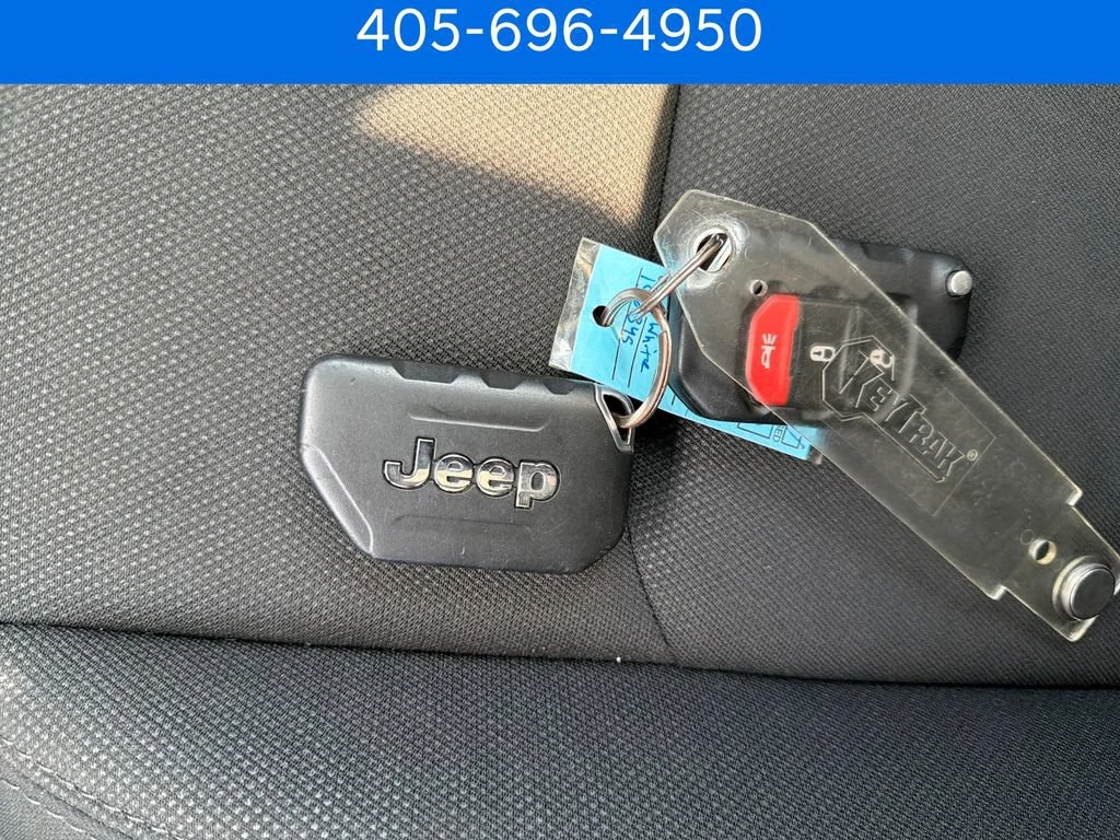 Pre-Owned 2020 Jeep Gladiator Overland
