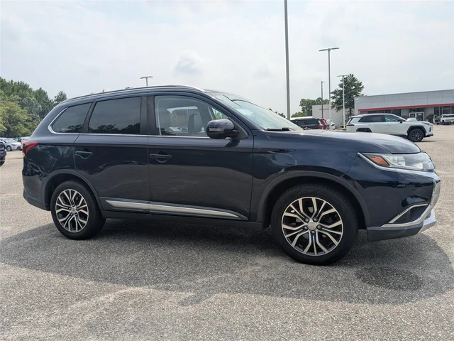 2017 Mitsubishi Outlander SEL