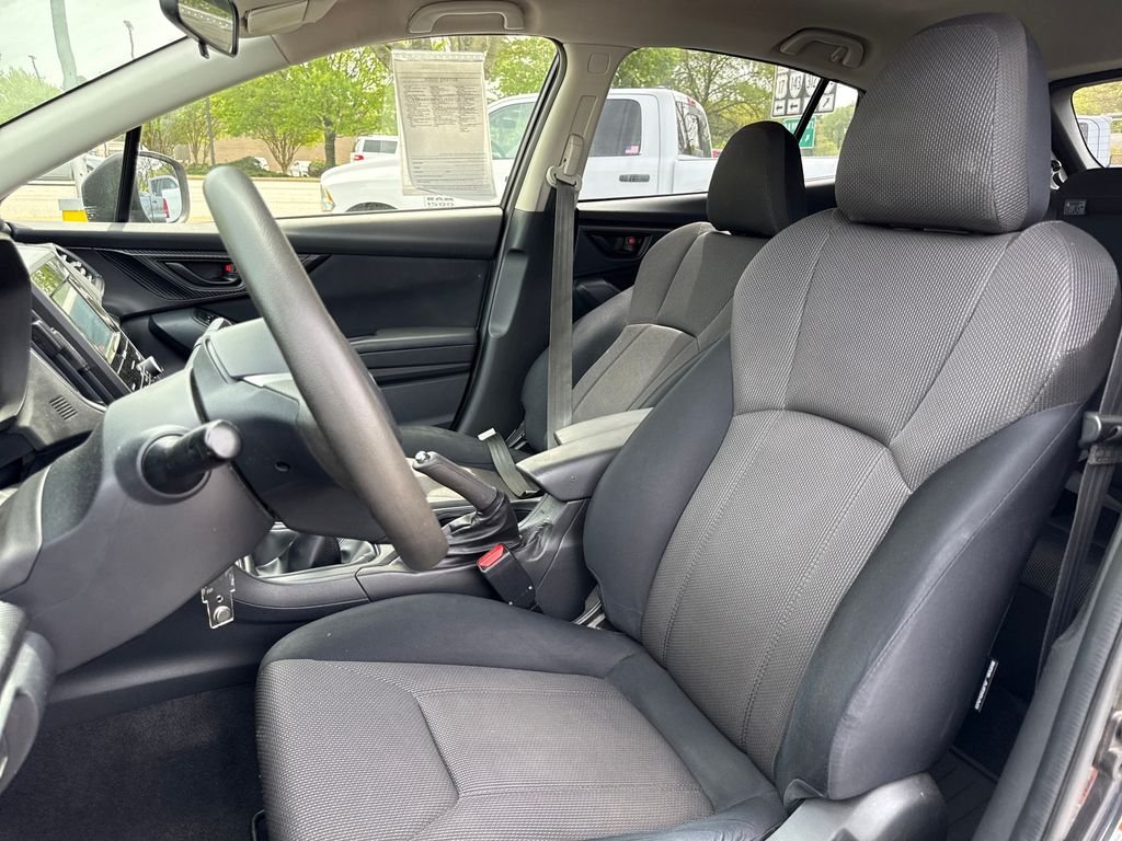 Used 2018 Gray Subaru 2.0i image 12