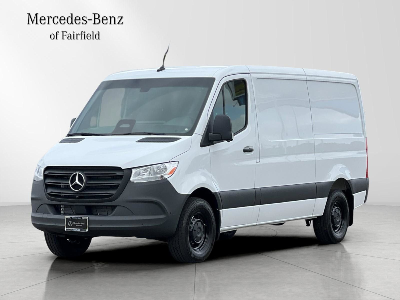 2026 Mercedes-Benz Sprinter 2500 144 WB's photo