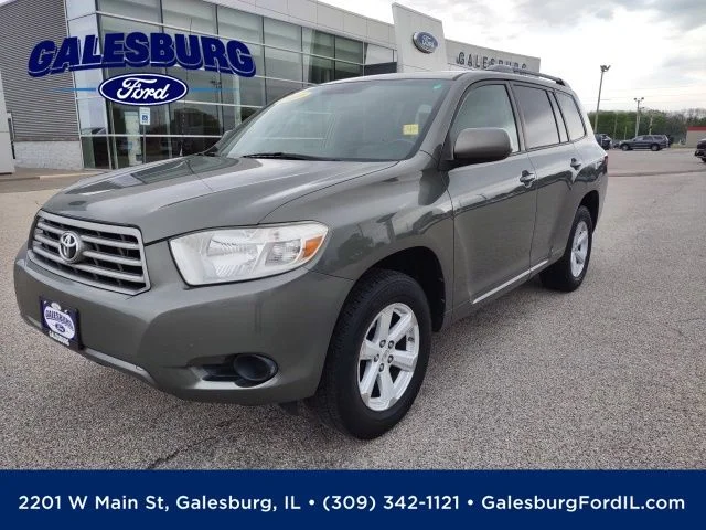 2010 Toyota Highlander Base 4X2 L4's photo