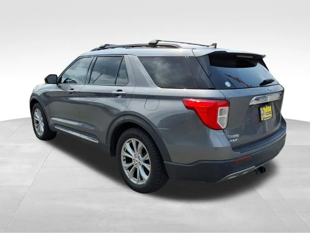 Used 2021 Gray Ford XLT image 7