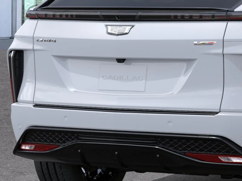 New 2027 Vibrant White Tricoat Cadillac LYRIQ-V Premium image 39