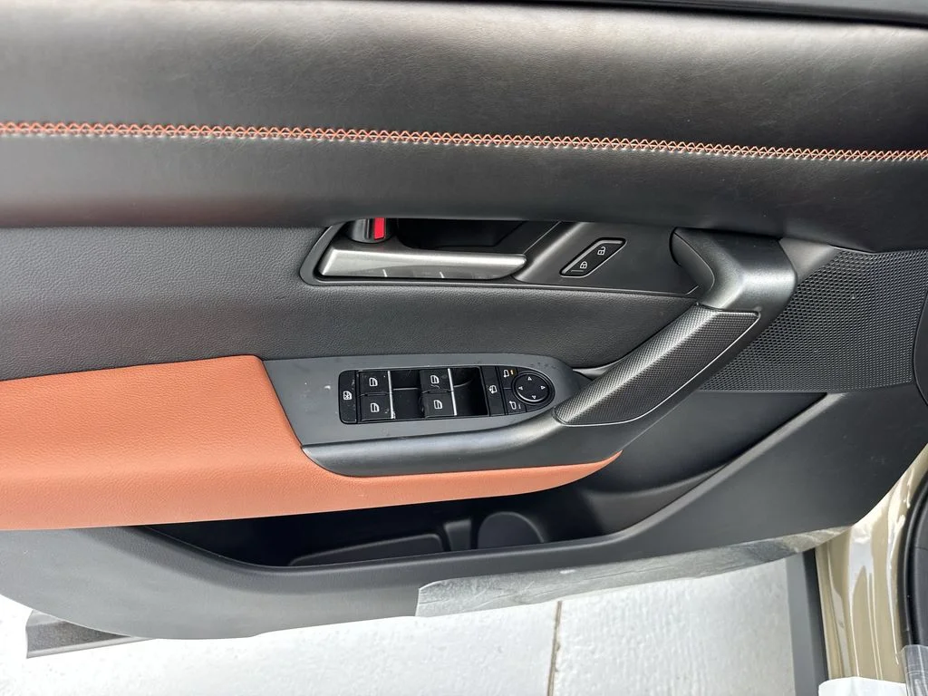 New 2026 Sand Metallic Mazda 2.5 Turbo Meridian Edition AWD image 40