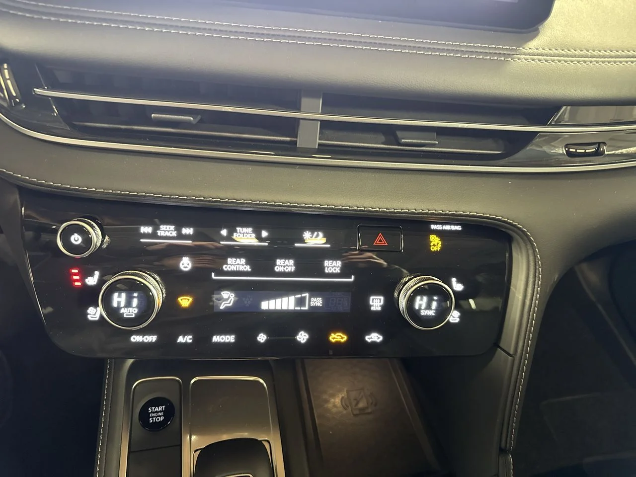 Certified Used 2026 Mineral INFINITI LUXE image 28