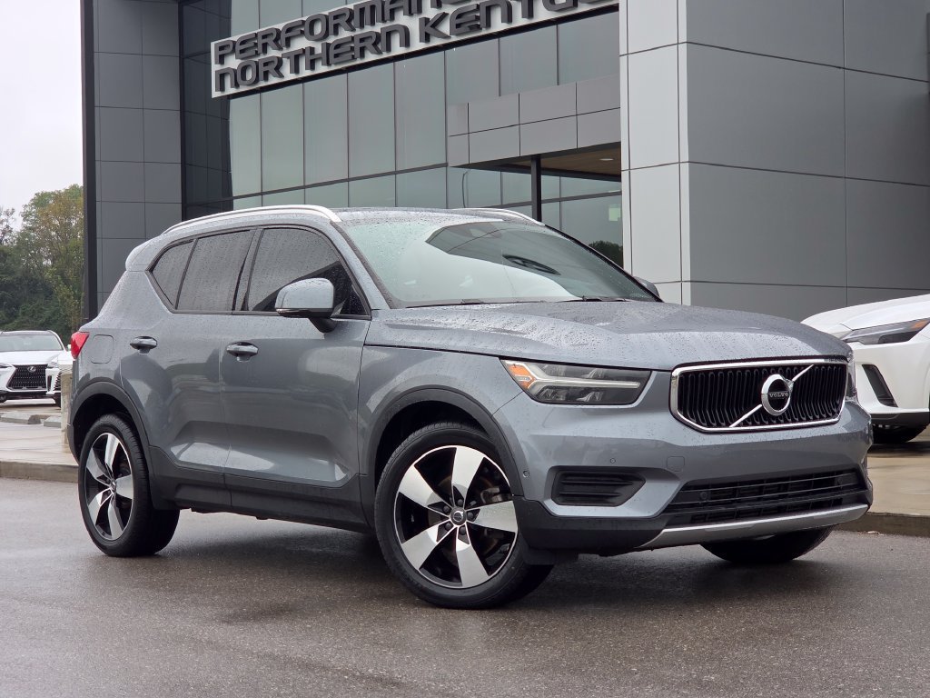 Used 2019 Volvo XC40 Momentum with VIN YV4162UK5K2126269 for sale in Fort Wright, KY