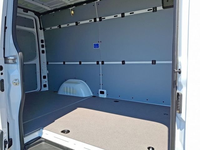 New 2026 Arctic White Mercedes-Benz Cargo 144 WB image 9