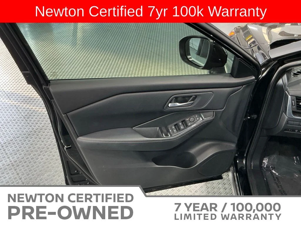 Certified Used 2025 Super Black Nissan SV image 37