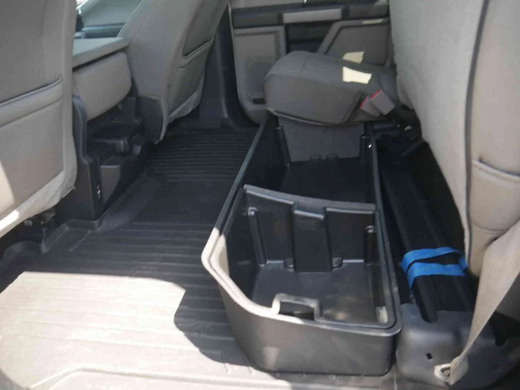 Used 2019 White Ford XLT image 16