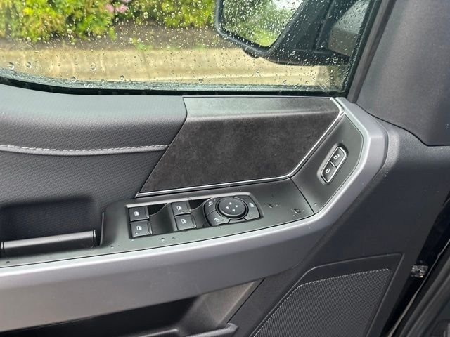 New 2026 Antimatter Blue Metallic Ford XLT image 17