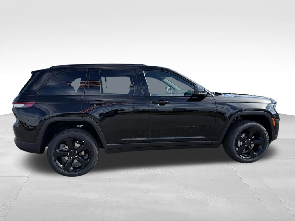 2025 Jeep Grand Cherokee Altitude - Photo 6