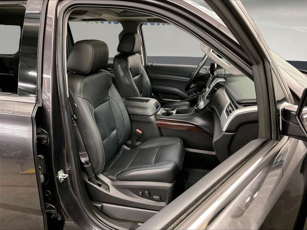 Used 2017 Silver GMC SLT image 10