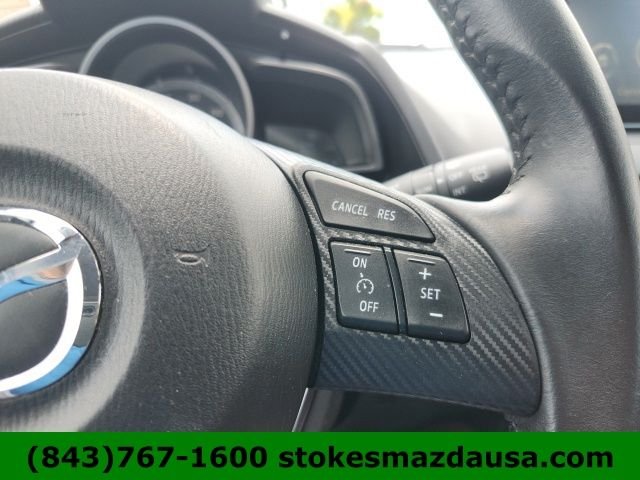Used 2016 White Mazda Touring image 33