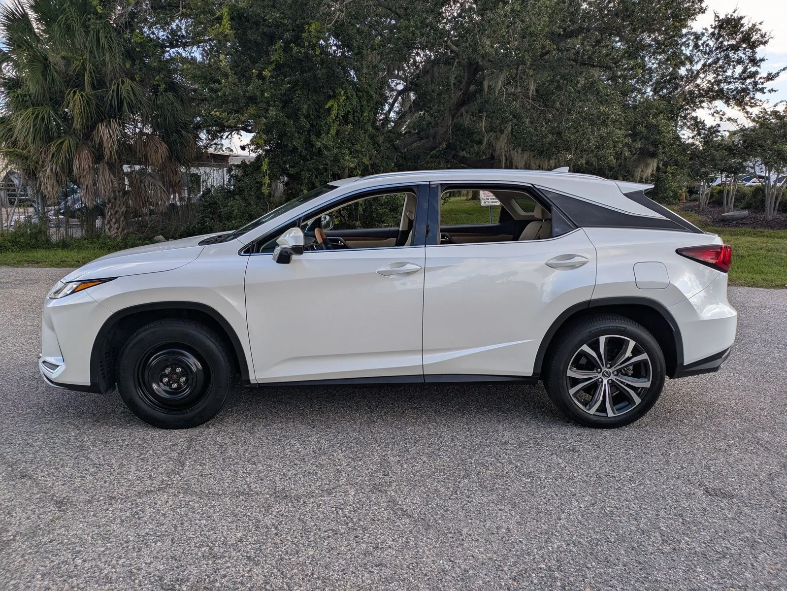 Used 2021 Eminent White Pearl Lexus RX 350 image 6