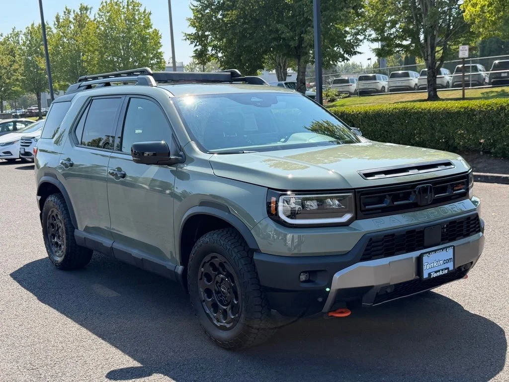 New 2026 Ash Green Metallic Honda TrailSport Elite Blackout image 2