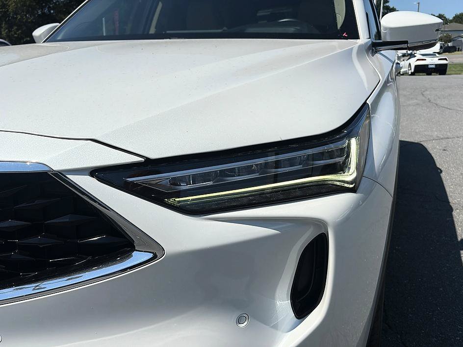 Used 2022 Platinum White Acura w/Advance Package image 13