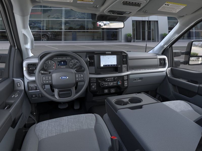 New 2026 White Ford XLT image 9