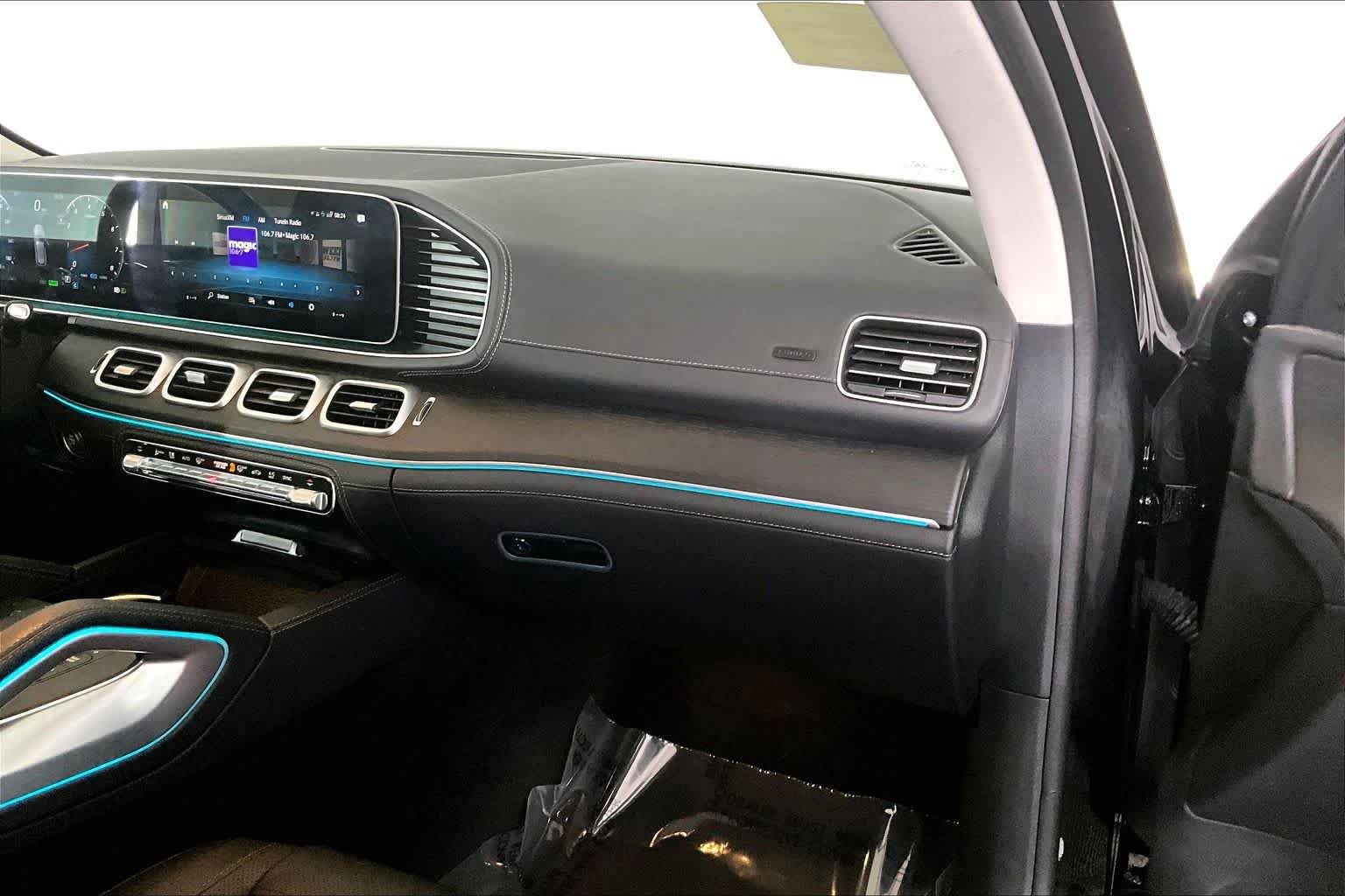 Certified Used 2023 Obsidian Black Metallic Mercedes-Benz GLE 450 image 19