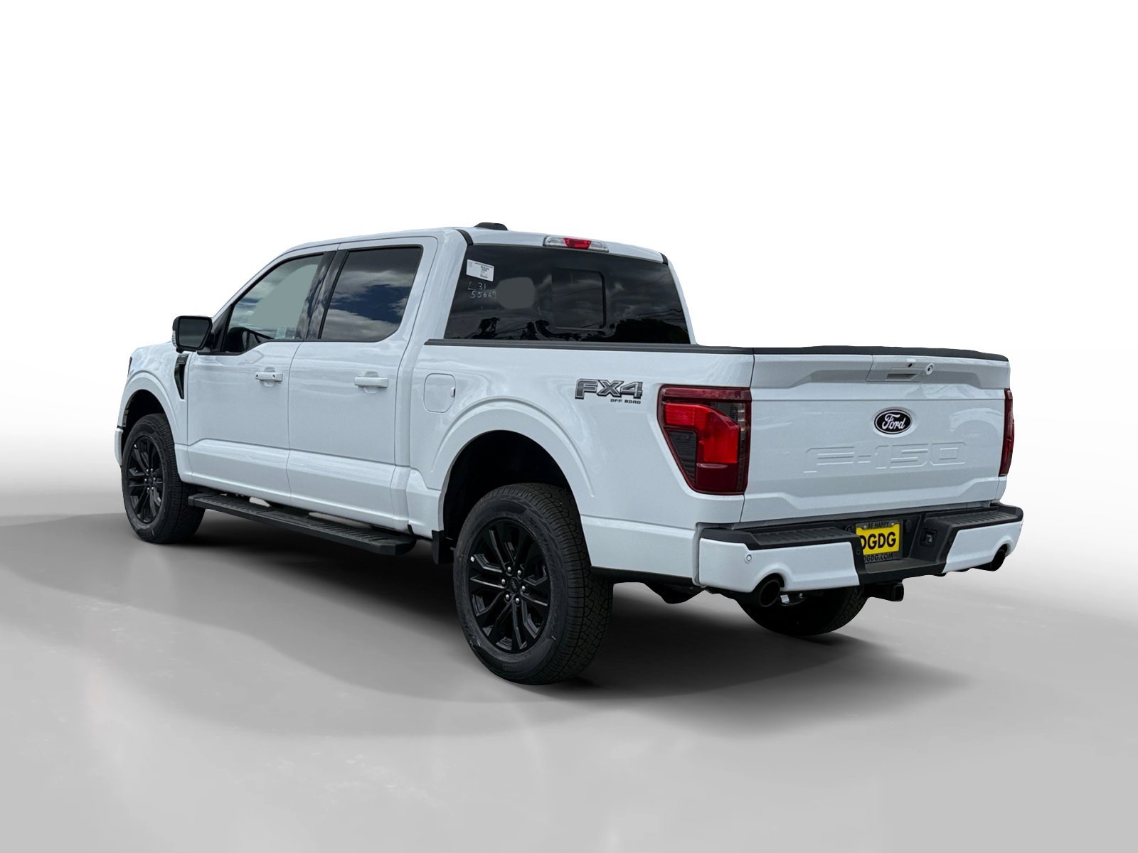 New 2026 OXFORD WHITE Ford XLT image 3