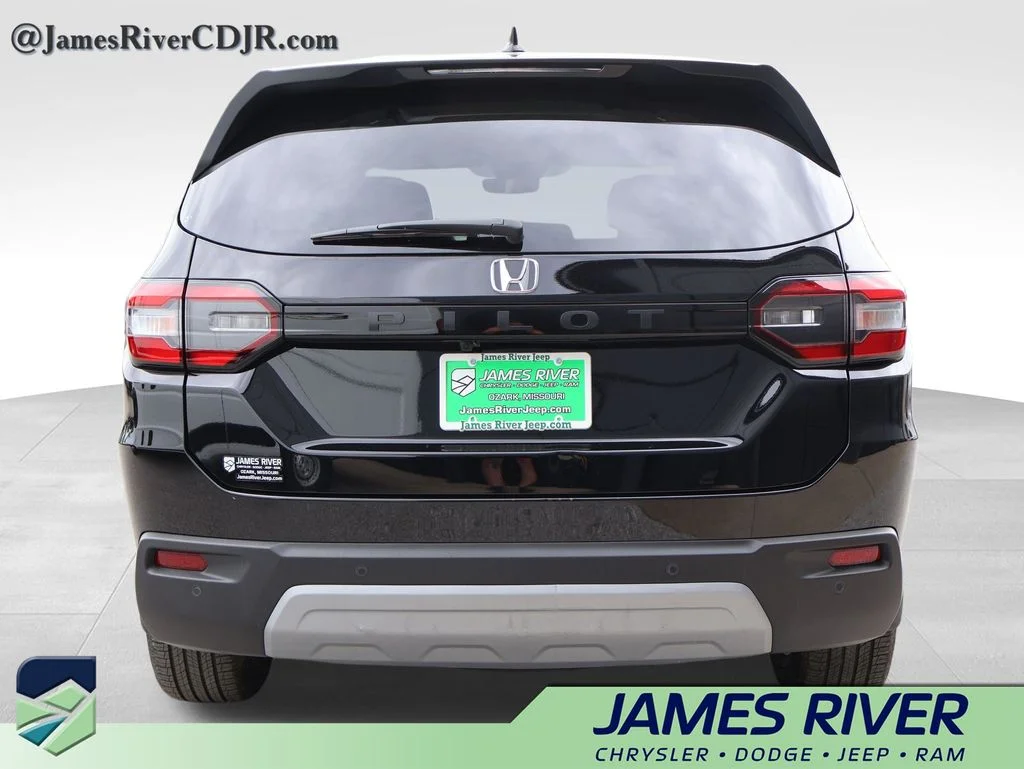 Used 2025 Black Honda EX-L image 4
