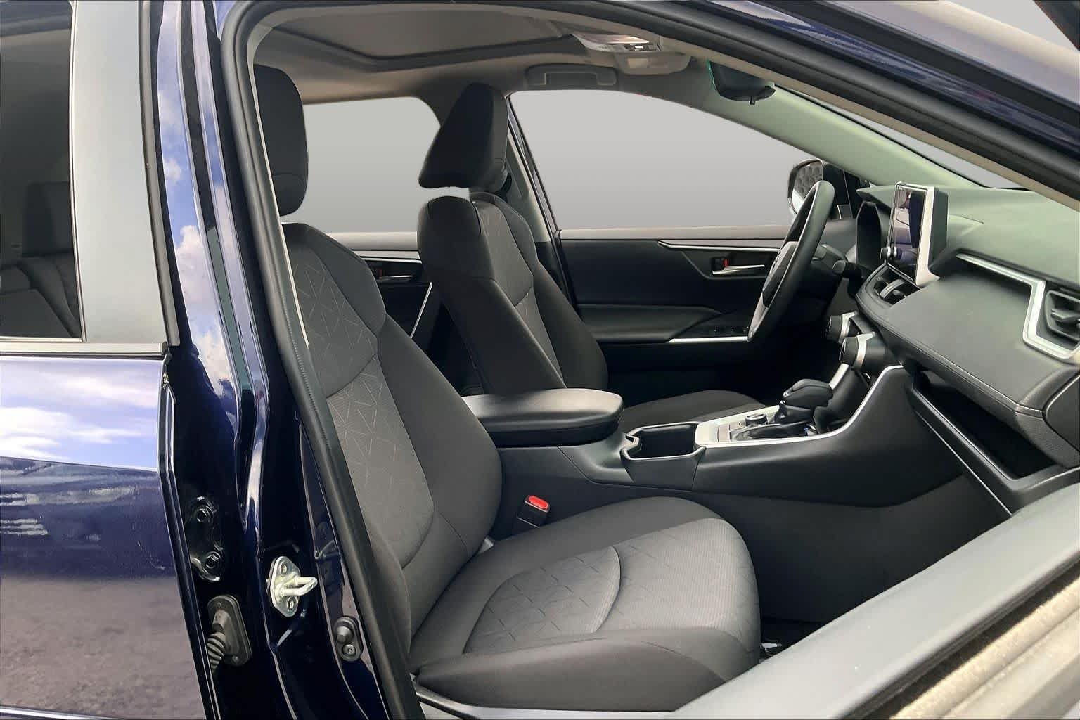 Used 2025 Blueprint Toyota Hybrid XLE image 9