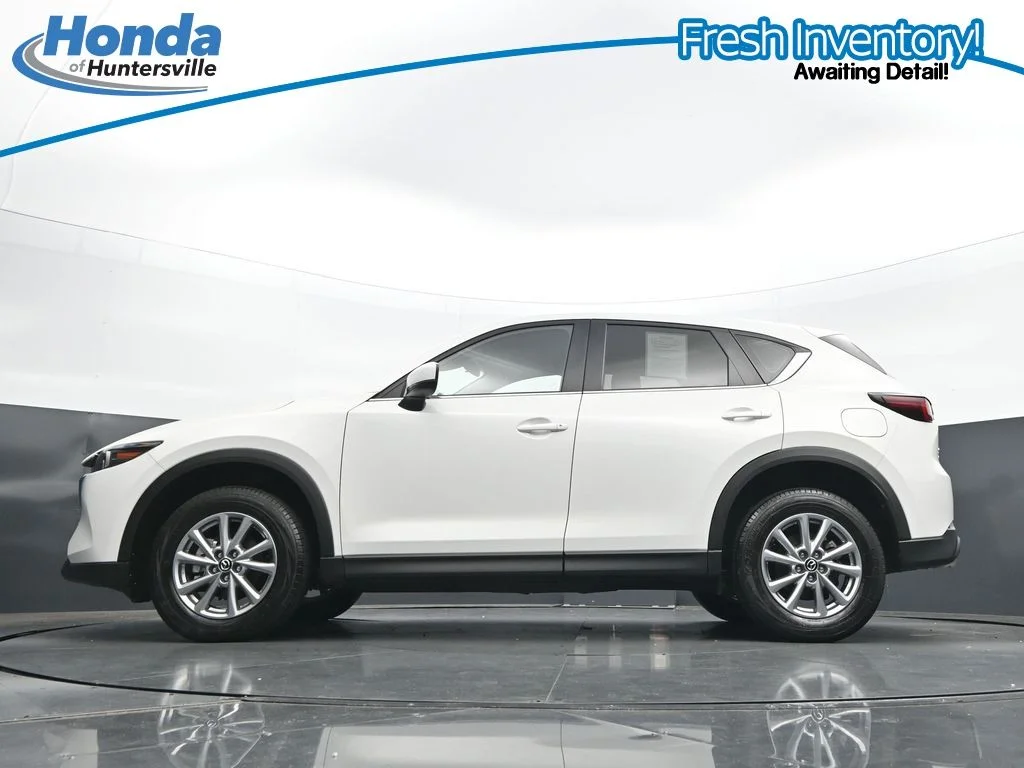 Used 2025 White Metallic Mazda 2.5 S image 26