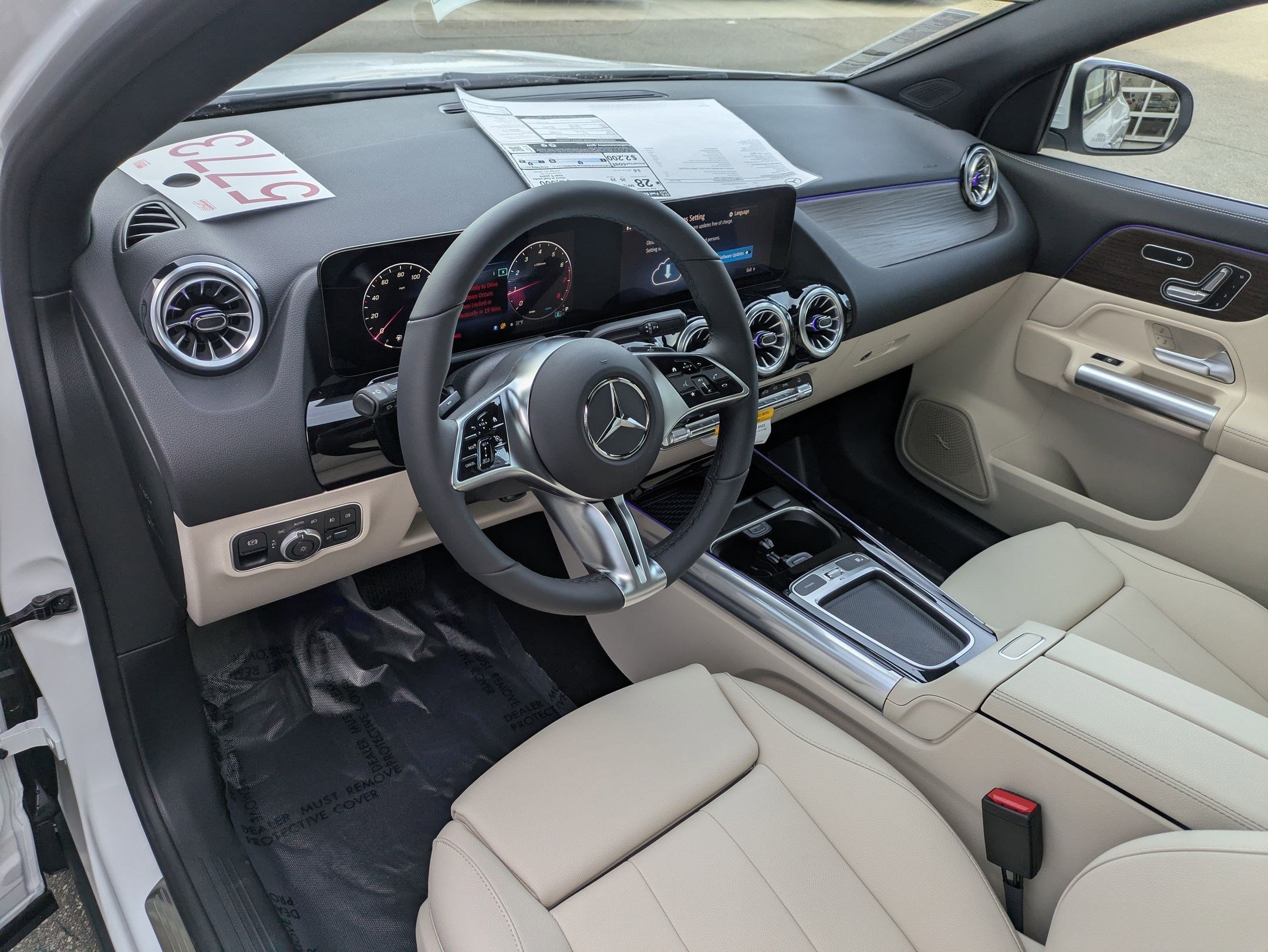 New 2026 Polar White Mercedes-Benz GLA 250 image 12