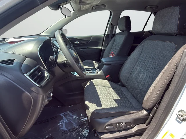 Used 2023 White Chevrolet LT image 10