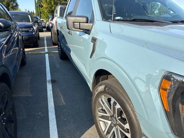 Used 2023 Blue Ford XL image 2