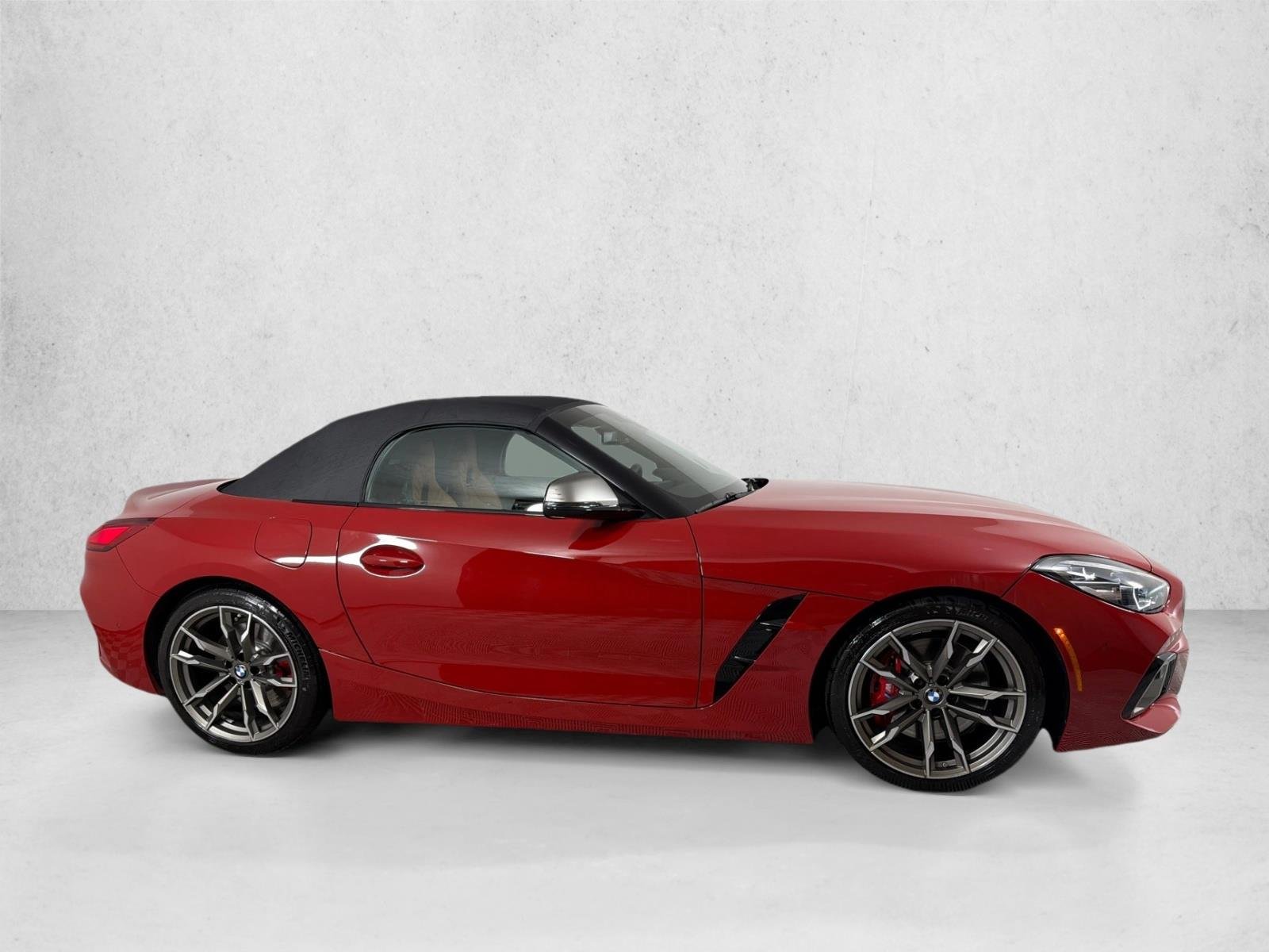 Used 2026 San Francisco Red BMW M40i image 3