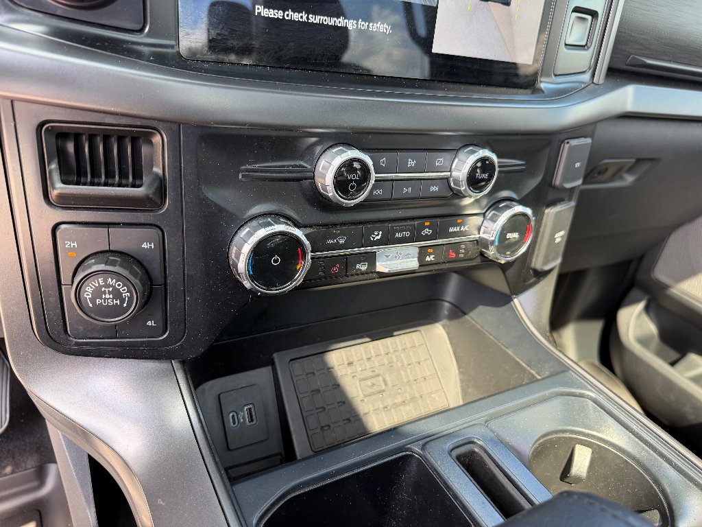 Used 2024 Gray Ford XLT image 36