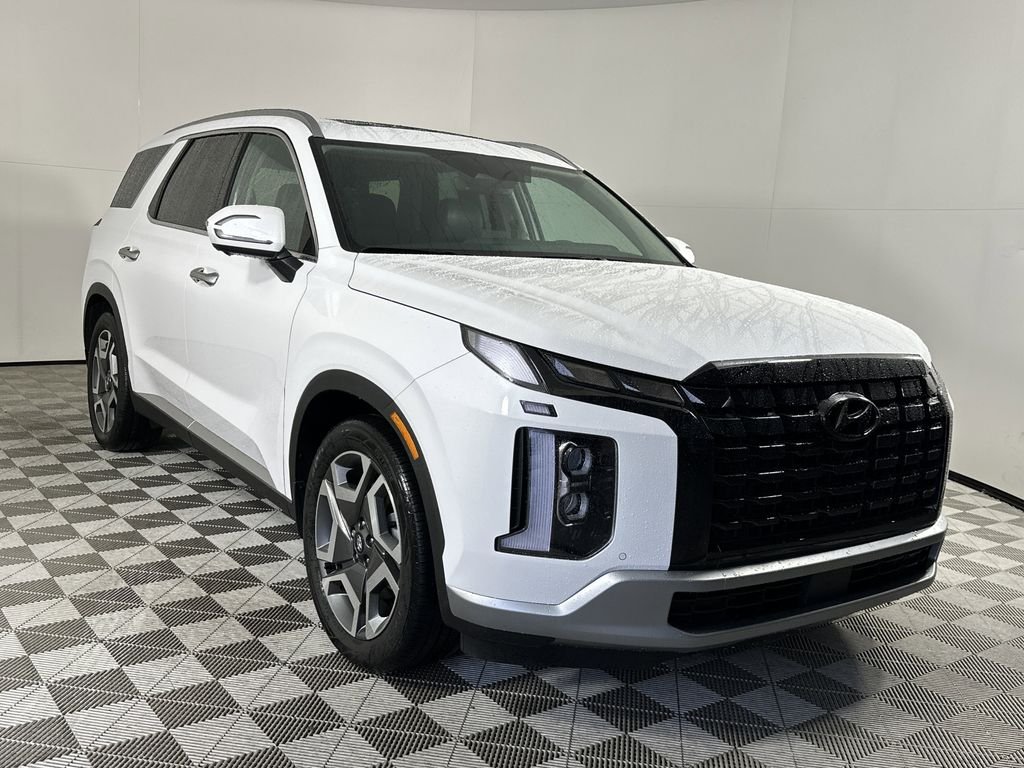 Used 2025 Hyper White Hyundai SEL Premium image 2
