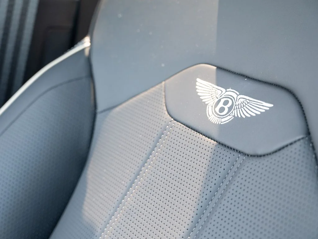 Used 2024 Black Bentley  image 21