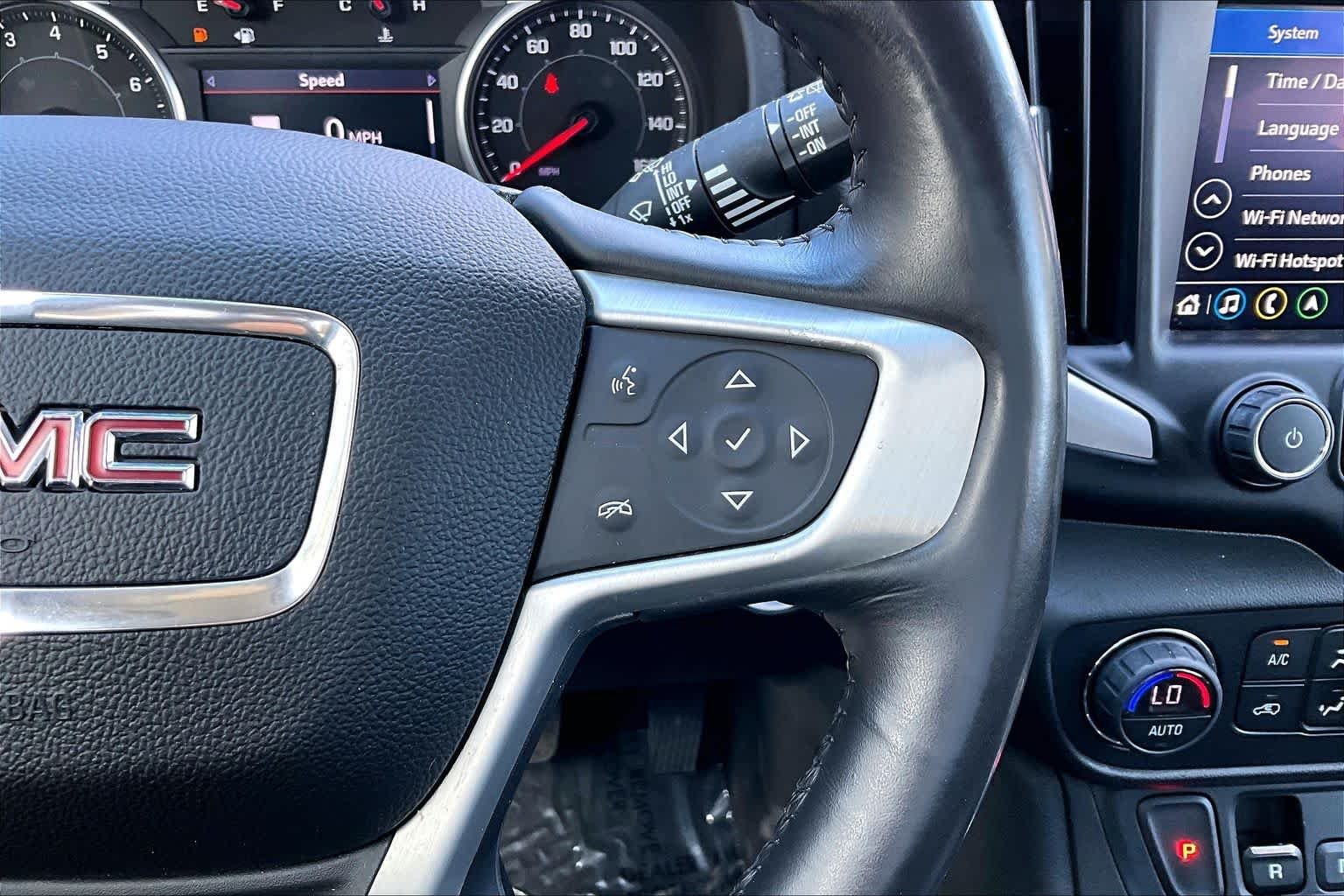 Used 2019 Ebony Twilight Metallic GMC SLE image 23