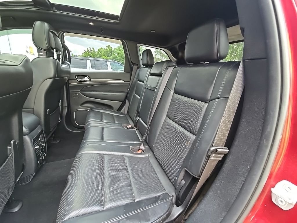 Used 2019 Red Jeep Overland image 16