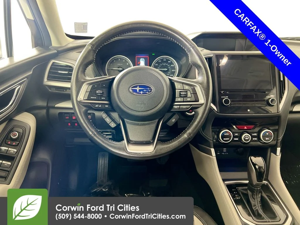 Used 2020 Crystal White Pearl Subaru Limited image 28