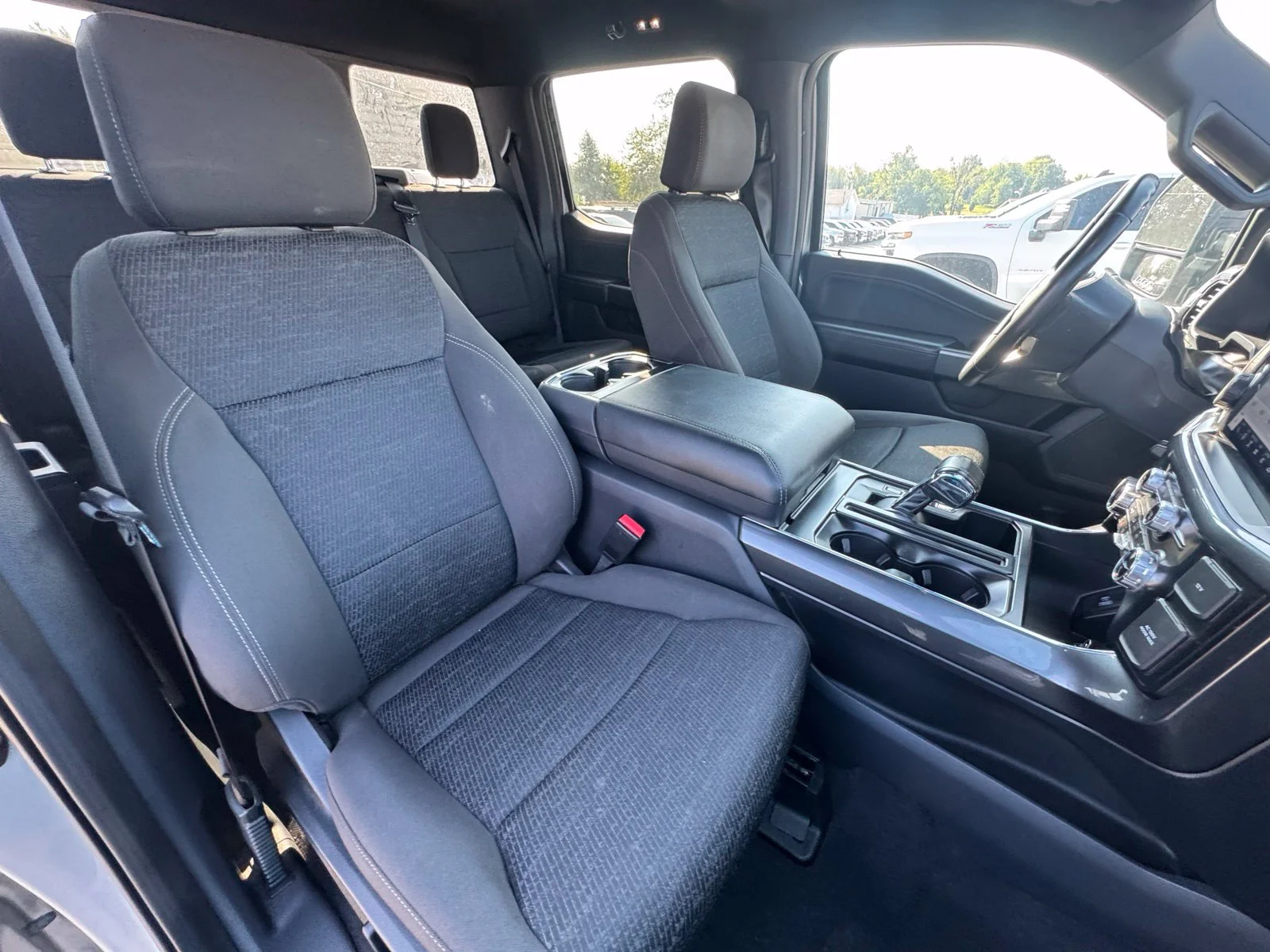 2023 Ford F-150 XLT - Photo 30