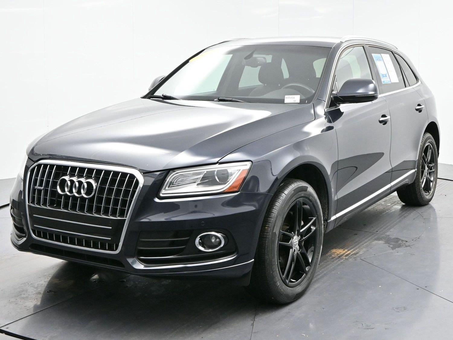 Used 2017 Moonlight Blue Metallic Audi Premium Plus image 3