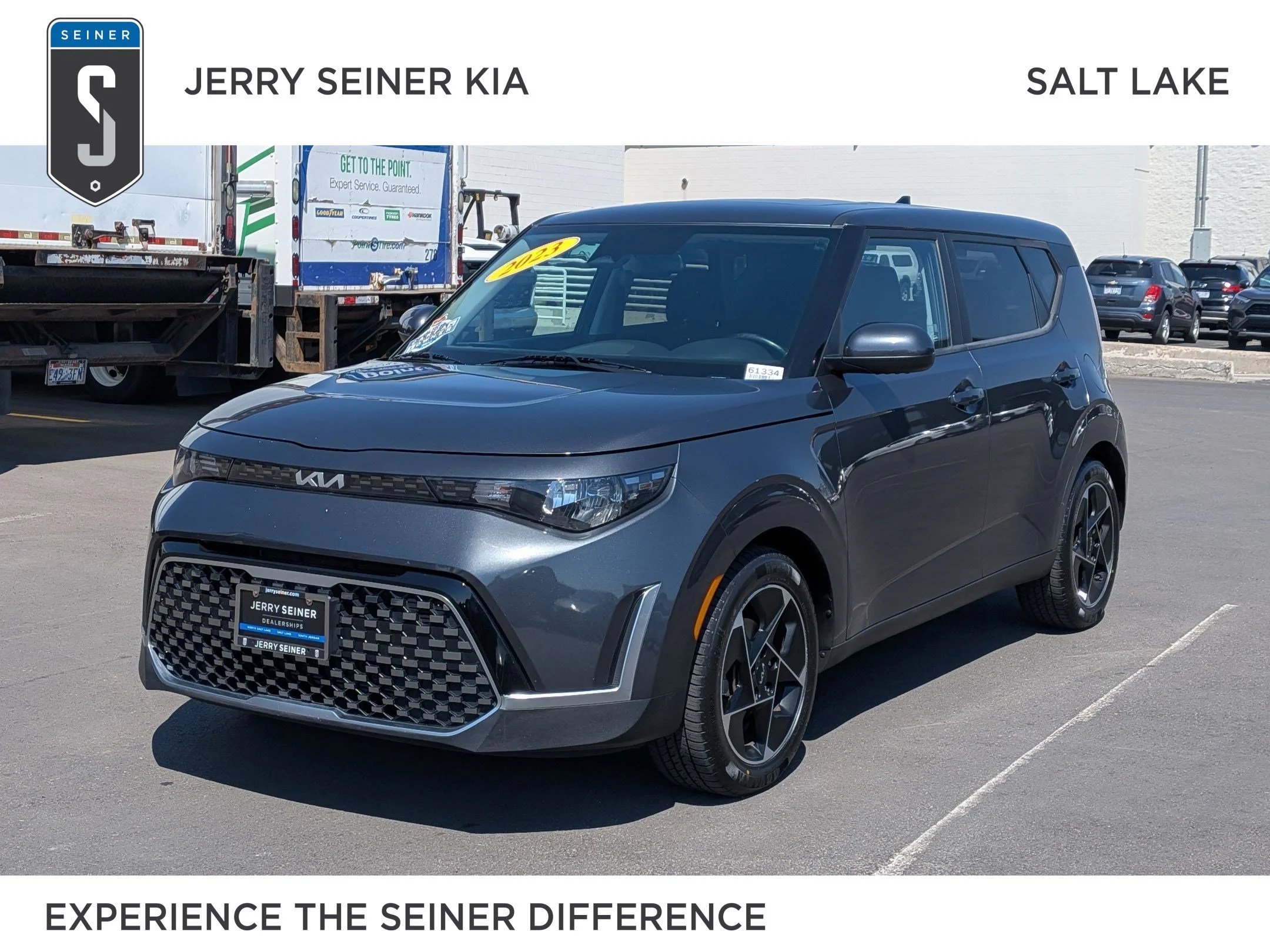 Used 2023 Gravity Gray Kia EX image 1