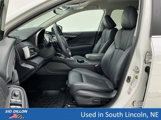 Used 2020 Crystal White Pearl Subaru Limited image 17