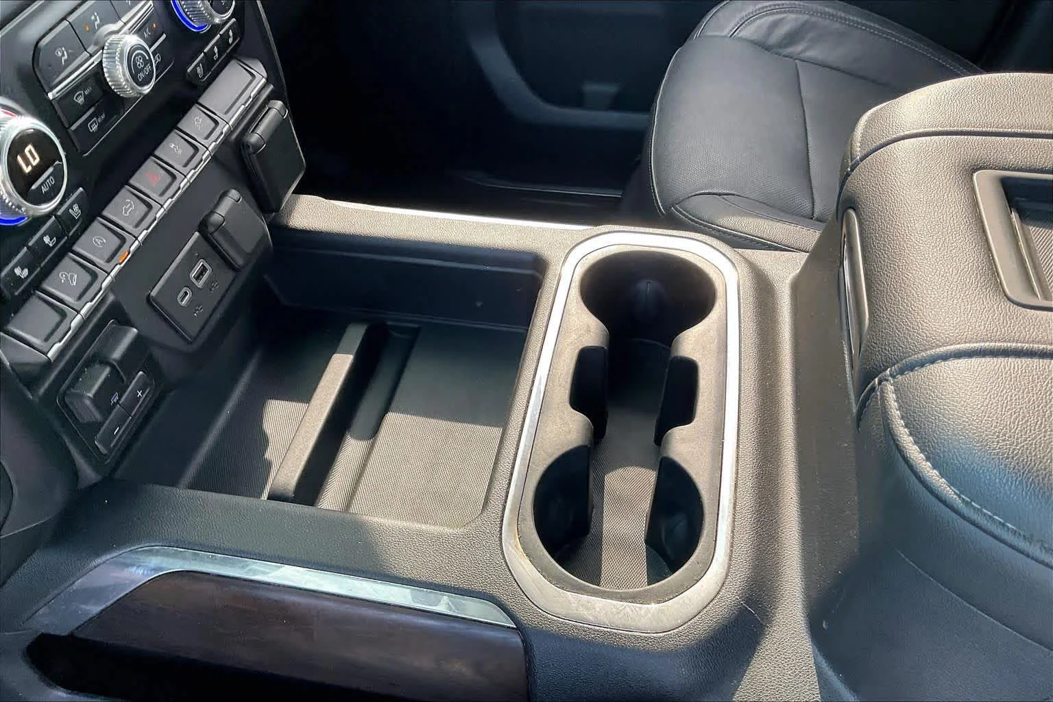 Used 2019 Quicksilver Metallic GMC SLT image 15