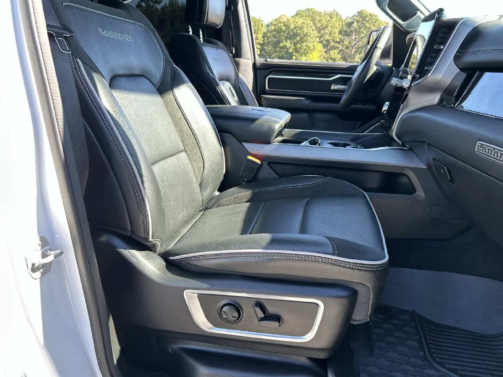 Used 2025 White Ram Laramie image 31