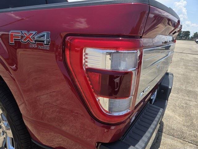 Used 2023 Rapid Red Metallic Tinted Clearcoat Ford King Ranch image 30