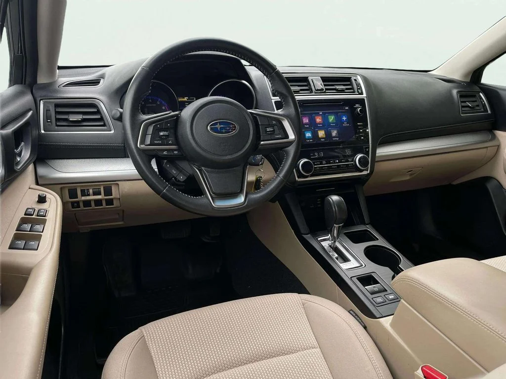 Used 2018 Dark Blue Pearl Subaru 2.5i Premium image 24