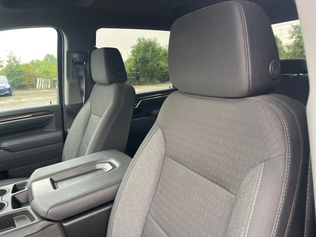 Certified Used 2025 Sterling Gray Metallic Chevrolet LT image 6